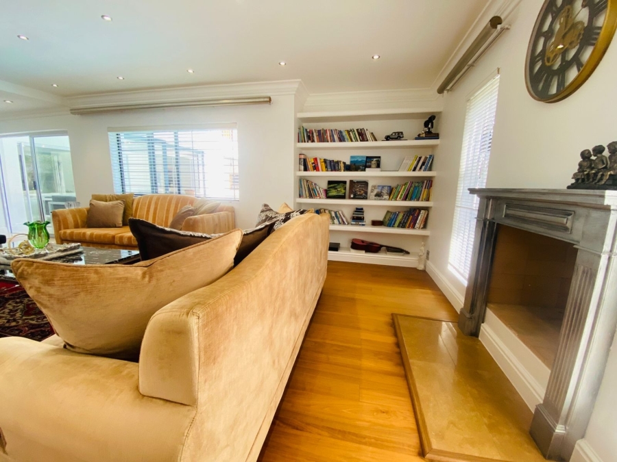 5 Bedroom Property for Sale in Sunset Beach Western Cape